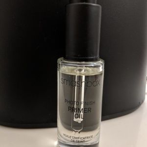 Smash Box Photo Finish Primer Oil Nourish Skin